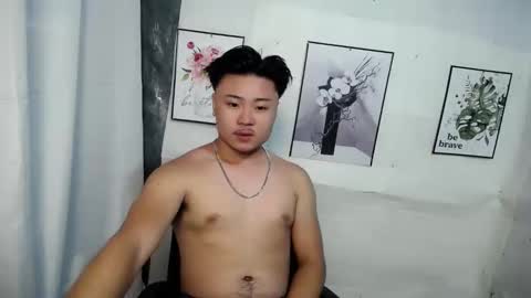 Snapshot of ur_hotguy chatting on 09-17-25, 11:45 ur_hotguy online show from 09-17-25, 11:45