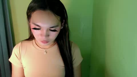 QUEENSY online show from 03-09-25, 08:10