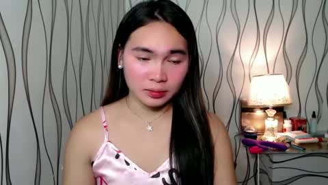 QUEENSY online show from 10-10-25, 06:45