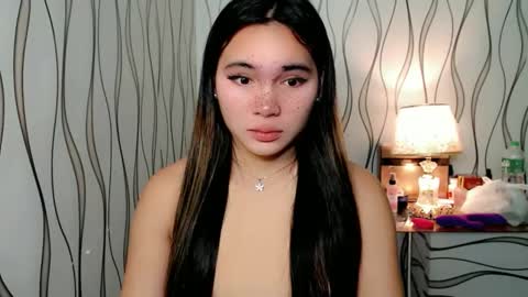 QUEENSY online show from 10-15-25, 04:34