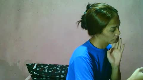 Snapshot of ur_sexybabe_ehra chatting on 05-13-26, 02:20 ur_sexybabe_ehra online show from 05-13-26, 02:20