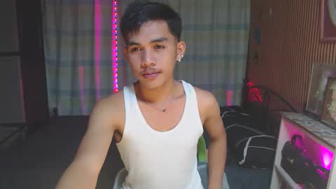 ur_shan21 online show from 01-08-26, 04:09