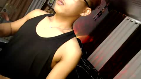 Snapshot of ur_shan21 chatting on 06-23-26, 07:45 ur_shan21 online show from 06-23-26, 07:45