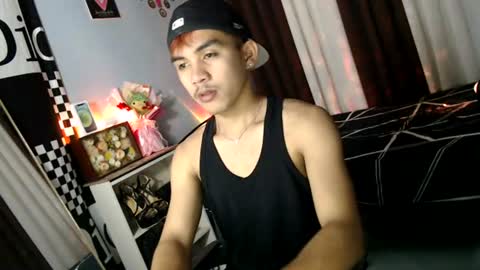 Snapshot of ur_shan21 chatting on 06-25-26, 07:24 ur_shan21 online show from 06-25-26, 07:24