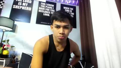 Snapshot of ur_shan21 chatting on 08-03-26, 06:55 ur_shan21 online show from 08-03-26, 06:55