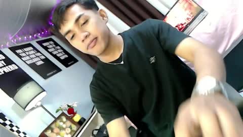 Snapshot of ur_shan21 chatting on 08-07-26, 05:37 ur_shan21 online show from 08-07-26, 05:37