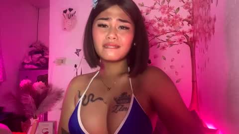 HelloIm  Girly online show from 04-11-26, 09:08