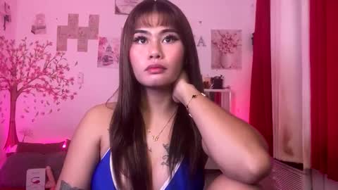 HelloIm  Girly online show from 04-29-26, 12:16