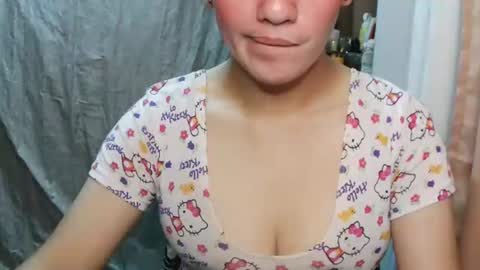 Snapshot of ur_yassy chatting on 06-08-26, 03:51 ur_yassy online show from 06-08-26, 03:51