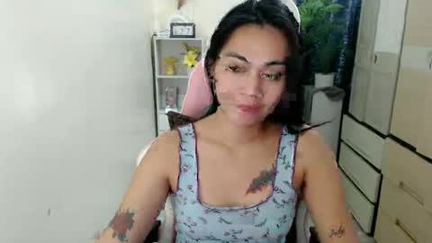 urasian_erica online show from 10-29-25, 09:33