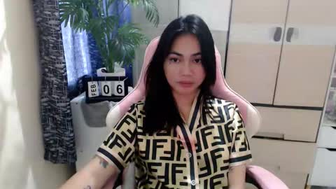 urasian_erica online show from 02-05-26, 11:09