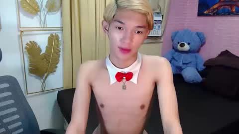 Snapshot of urasian_john20 chatting on 04-29-26, 01:59 urasian_john20 online show from 04-29-26, 01:59
