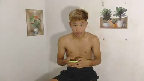 urasian_jomarie online show from 05-24-26, 08:25