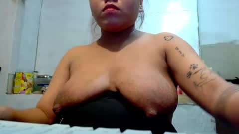 Snapshot of urasian_joy chatting on 05-08-26, 08:47 urasian_joy online show from 05-08-26, 08:47