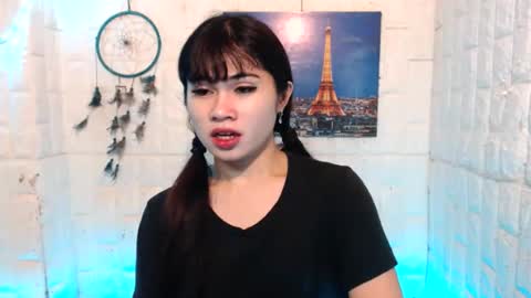 Snapshot of urasian_khalifa21 chatting on 07-28-26, 01:21 Shirley online show from 07-28-26, 01:21