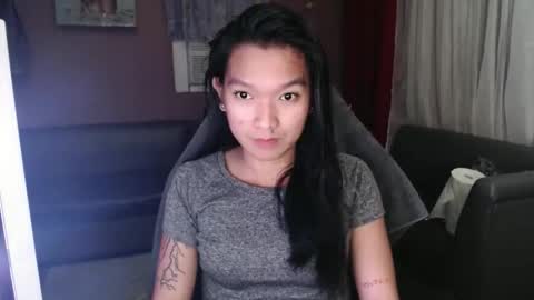 NEWRA  ALLISON online show from 10-23-25, 07:29