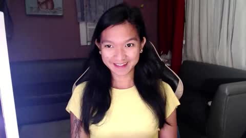 NEWRA  ALLISON online show from 10-28-25, 07:16