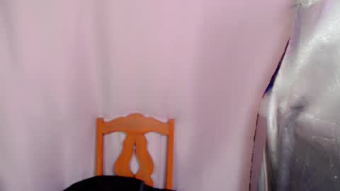 Snapshot of urasian_prettyjane chatting on 10-22-25, 03:23 Jane online show from 10-22-25, 03:23