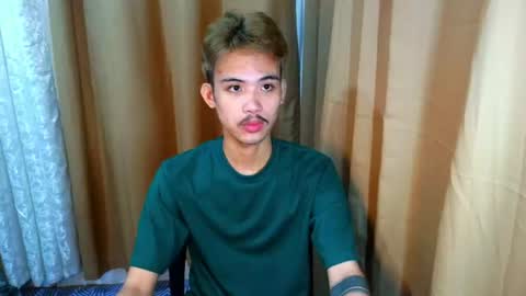 Snapshot of urasiancumboix2 chatting on 06-29-26, 09:59 urasiancumboix2 online show from 06-29-26, 09:59