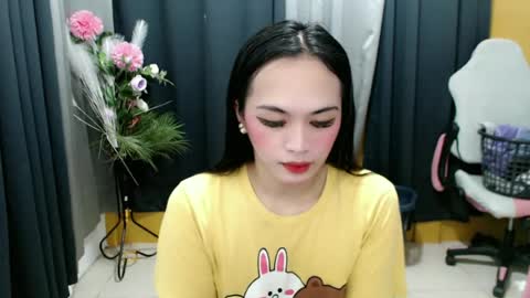 urasiancumgirl_ online show from 06-18-26, 05:41