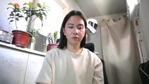 Erika online show from 04-21-26, 02:37