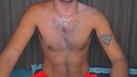 Snapshot of urasianversahunkxx chatting on 09-14-25, 10:42 johnzen online show from 09-14-25, 10:42