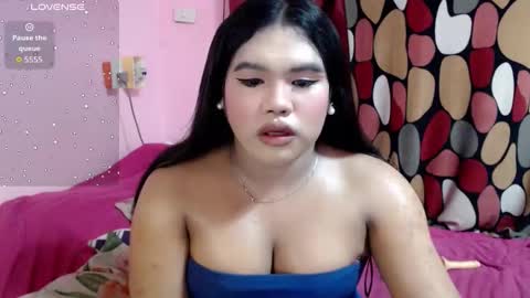 Sofia online show from 10-20-25, 11:32