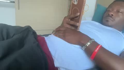 Snapshot of urbandick5 chatting on 04-22-26, 11:34 urbandick5 online show from 04-22-26, 11:34