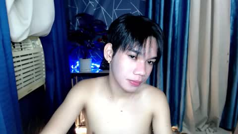 Snapshot of urboytoyheaven chatting on 05-21-26, 05:36 urboytoyheaven online show from 05-21-26, 05:36