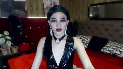 KENDALL online show from 01-09-25, 04:08