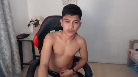 Snapshot of urcuteguy_jhonx chatting on 09-22-25, 06:54 Dannie online show from 09-22-25, 06:54