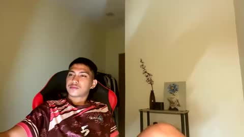 Dannie online show from 02-18-26, 02:29