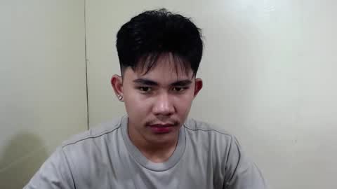 Snapshot of urcutie_asianboy chatting on 10-23-25, 11:20 KEN online show from 10-23-25, 11:20