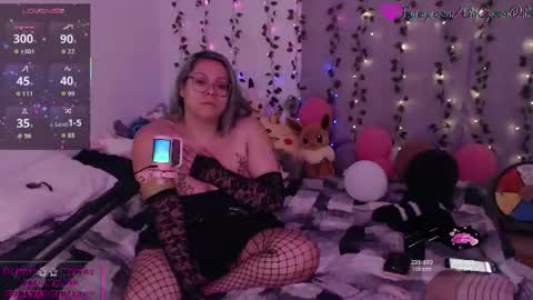 Snapshot of urcyberwaifu_ chatting on 06-19-26, 05:56 Sirena Nymph online show from 06-19-26, 05:56