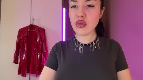 Margo online show from 11-20-25, 06:46