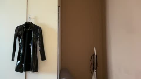 Margo online show from 04-10-26, 05:56