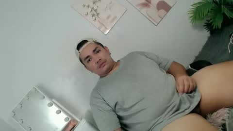 Snapshot of ure_fattytoy143 chatting on 05-20-26, 04:46 ure_fattytoy143 online show from 05-20-26, 04:46