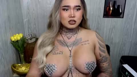 Maxxie online show from 06-29-26, 10:15