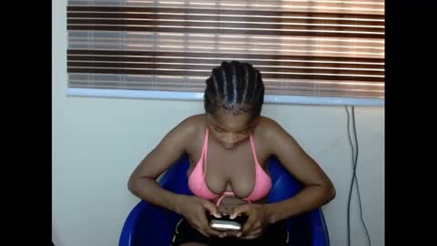 urflirtydoll online show from 02-09-25, 08:11