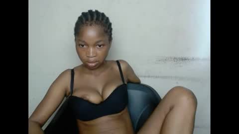 urflirtydoll online show from 02-25-25, 02:14