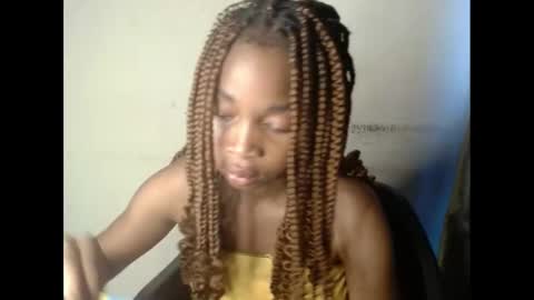 urflirtydoll online show from 03-06-25, 01:37