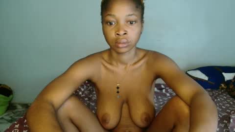 urflirtydoll online show from 04-12-26, 08:30