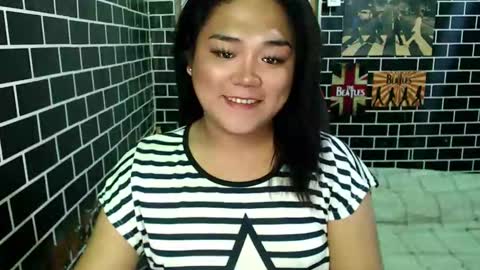 Snapshot of urgirl_dimple chatting on 09-24-25, 07:55 Dimple online show from 09-24-25, 07:55