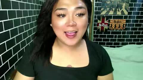Snapshot of urgirl_dimple chatting on 09-29-25, 10:42 Dimple online show from 09-29-25, 10:42