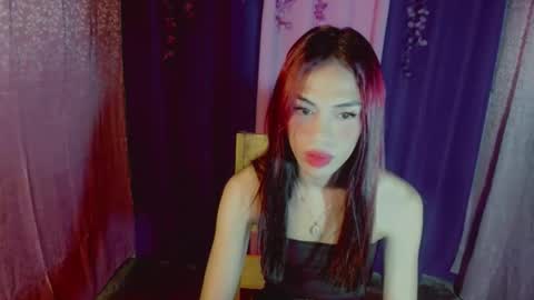 Snapshot of urgirl_leah chatting on 09-12-25, 09:53 Leah online show from 09-12-25, 09:53