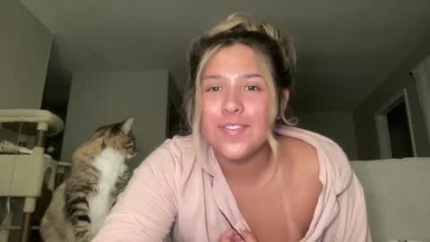 Snapshot of urgirlgracie966 chatting on 07-17-26, 04:41 urgirlgracie966 online show from 07-17-26, 04:41