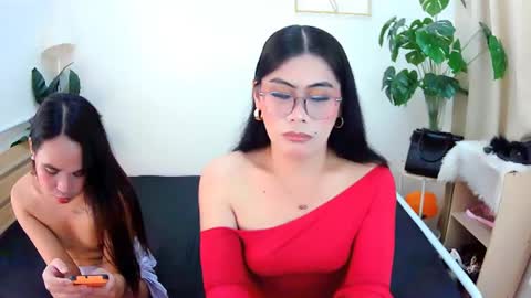 Snapshot of urgorgeous_agatha8 chatting on 07-28-26, 05:01 urgorgeous_agatha8 online show from 07-28-26, 05:01