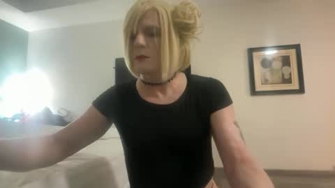 Snapshot of urgrlkandalee chatting on 04-15-26, 11:39 urgrlkandalee online show from 04-15-26, 11:39