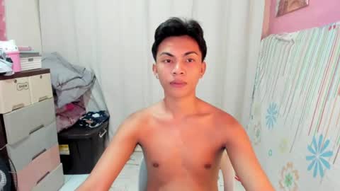 urguy_marco online show from 07-18-26, 01:59