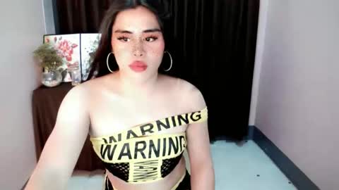 urhotdexie69 online show from 09-10-25, 05:46